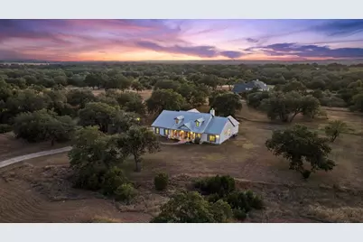 501 East Trl, Spicewood, TX 78669 - Photo 30