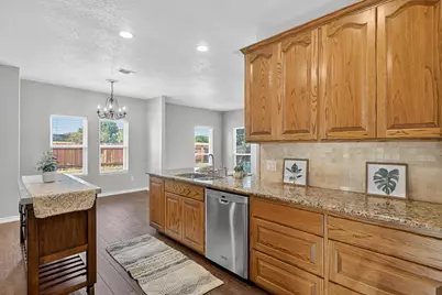 237 Meadowlakes Drive, Meadowlakes, TX 78654 - Photo 6