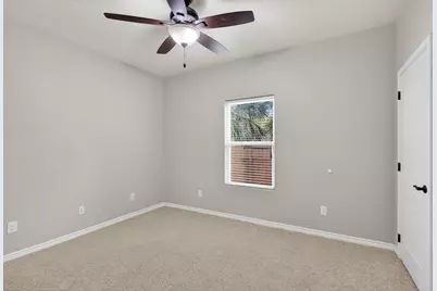 237 Meadowlakes Drive, Meadowlakes, TX 78654 - Photo 18