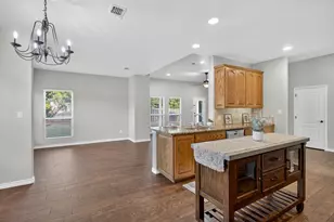 237 Meadowlakes Dr, Meadowlakes, TX 78654 - Photo 6