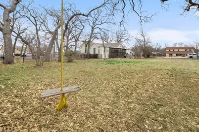 409 N Main Street, Burnet, TX 78611 - Photo 30