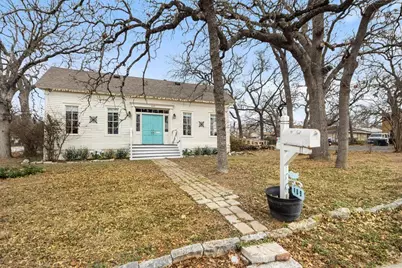 409 N Main Street, Burnet, TX 78611 - Photo 2