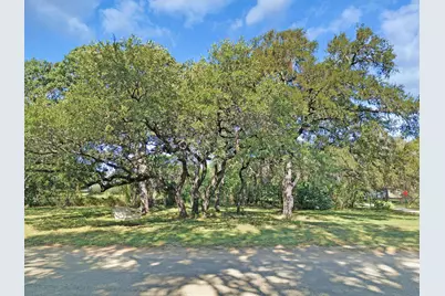 401 Island Lodges Drive, Buchanan Dam, TX 78609 - Photo 4