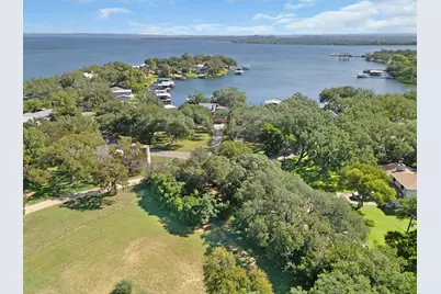401 Island Lodges Drive, Buchanan Dam, TX 78609 - Photo 10