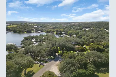 401 Island Lodges Drive, Buchanan Dam, TX 78609 - Photo 12