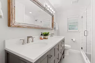 1112 Pecan Dr, Marble Falls, TX 78654 - Photo 10