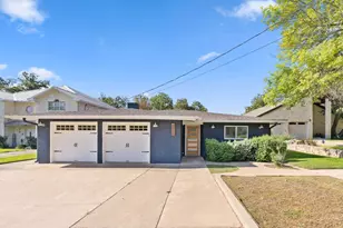 1112 Pecan Dr, Marble Falls, TX 78654 - Photo 2