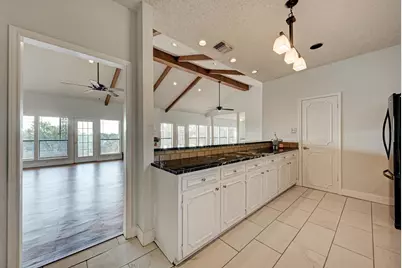 634 Broken Hills, Horseshoe Bay, TX 78657 - Photo 12