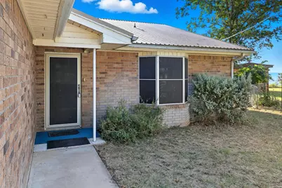 601 Lakeshore Loop, Tow, TX 78672 - Photo 4