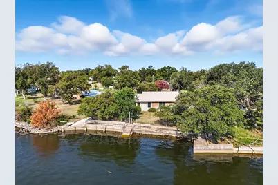 601 Lakeshore Loop, Tow, TX 78672 - Photo 16
