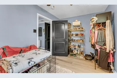 709 Three Creeks Dr, Bertram, TX 78605 - Photo 18