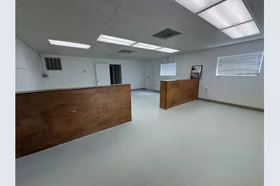 110 W Chamberlain, Kingsland, TX 78639 - Photo 2