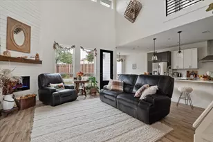 136 W Castlebrair Dr, Granite Shoals, TX 78654 - Photo 6