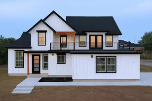 136 W Castlebrair Dr, Granite Shoals, TX 78654 - Photo 1