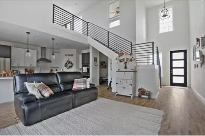 136 W Castlebrair Drive, Granite Shoals, TX 78654 - Photo 4