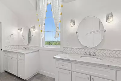 301 Twisted Oak Drive, Horseshoe Bay, TX 78657 - Photo 16