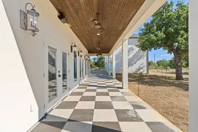 301 Twisted Oak Drive, Horseshoe Bay, TX 78657 - Photo 24