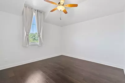 301 Twisted Oak Drive, Horseshoe Bay, TX 78657 - Photo 18