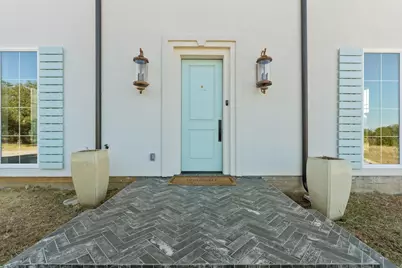 301 Twisted Oak Drive, Horseshoe Bay, TX 78657 - Photo 4