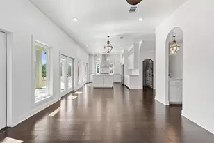 301 Twisted Oak Dr, Horseshoe Bay, TX 78657 - Photo 10