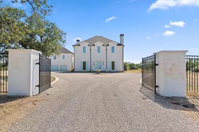 301 Twisted Oak Drive, Horseshoe Bay, TX 78657 - Photo 1