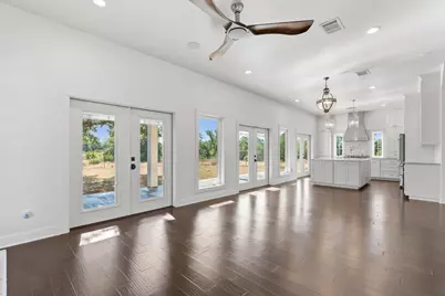 301 Twisted Oak Drive, Horseshoe Bay, TX 78657 - Photo 12