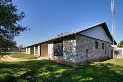 132 Offer Lane, Llano, TX 78643 - Photo 4