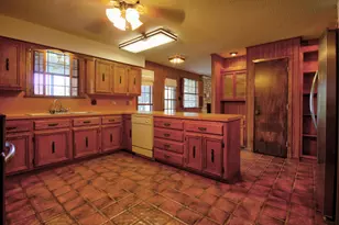 132 Offer Ln, Llano, TX 78643 - Photo 8