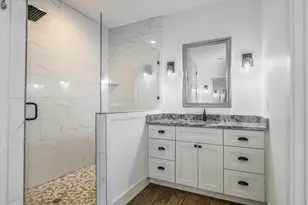 319 Parallel Cir, Horseshoe Bay, TX 78657 - Photo 18