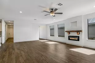 319 Parallel Cir, Horseshoe Bay, TX 78657 - Photo 8