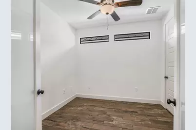 319 Parallel Circle, Horseshoe Bay, TX 78657 - Photo 16