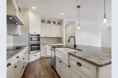 319 Parallel Circle, Horseshoe Bay, TX 78657 - Photo 12