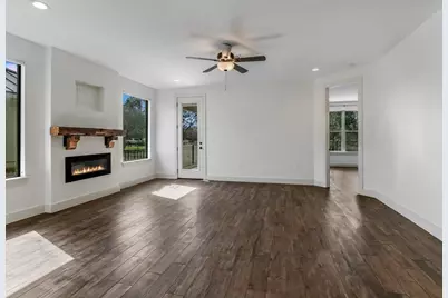 319 Parallel Circle, Horseshoe Bay, TX 78657 - Photo 6