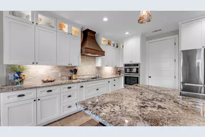 1504 Desert Sun, Horseshoe Bay, TX 78657 - Photo 10