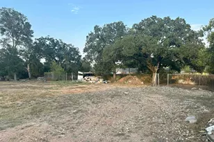 739 Fir Ln, Cottonwood Shores, TX 78657 - Photo 2