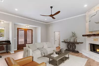 914 W Oakridge Drive, Marble Falls, TX 78654 - Photo 12