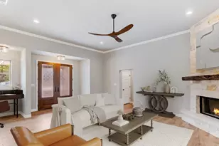 914 W Oak Ridge Dr, Marble Falls, TX 78654 - Photo 12