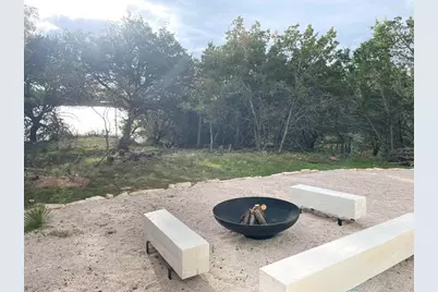 5747 County Road 309, Kingsland, TX 78639 - Photo 8