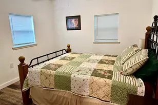 103 W Hamilton, Llano, TX 78643 - Photo 14