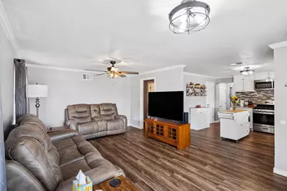 407 Lamon St, Burnet, TX 78611 - Photo 4