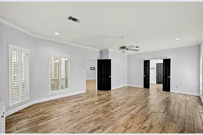 102 Birdie, Horseshoe Bay, TX 78657 - Photo 12