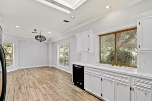 102 Birdie, Horseshoe Bay, TX 78657 - Photo 8