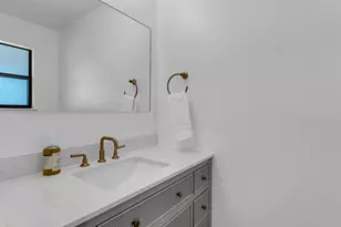 113 W Bluebonnet Rd, Horseshoe Bay, TX 78657 - Photo 24