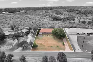 113 W Bluebonnet Rd, Horseshoe Bay, TX 78657 - Photo 12