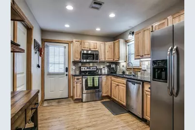 115 Leo Lane, Buchanan Dam, TX 78609 - Photo 10