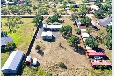 115 Leo Lane, Buchanan Dam, TX 78609 - Photo 30