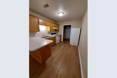 403 B Ave S, Marble Falls, TX 78654 - Photo 4