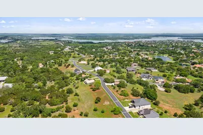 W11011 Broken Hills, Horseshoe Bay, TX 78654 - Photo 10