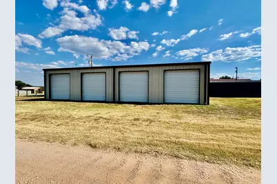 122 Lyons St., Buchanan Dam, TX 78609 - Photo 2