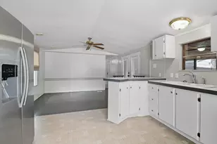 703 & 703A Driftwood Ln, Cottonwood Shores, TX 78657 - Photo 10